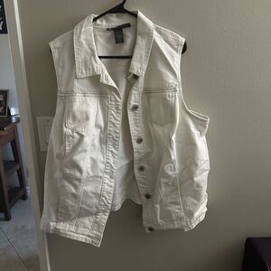 Avenue white denim vest